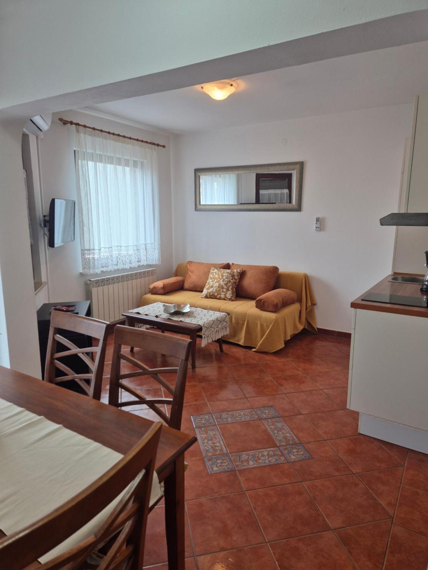 Apartments Antolovic Vrsar Εξωτερικό φωτογραφία