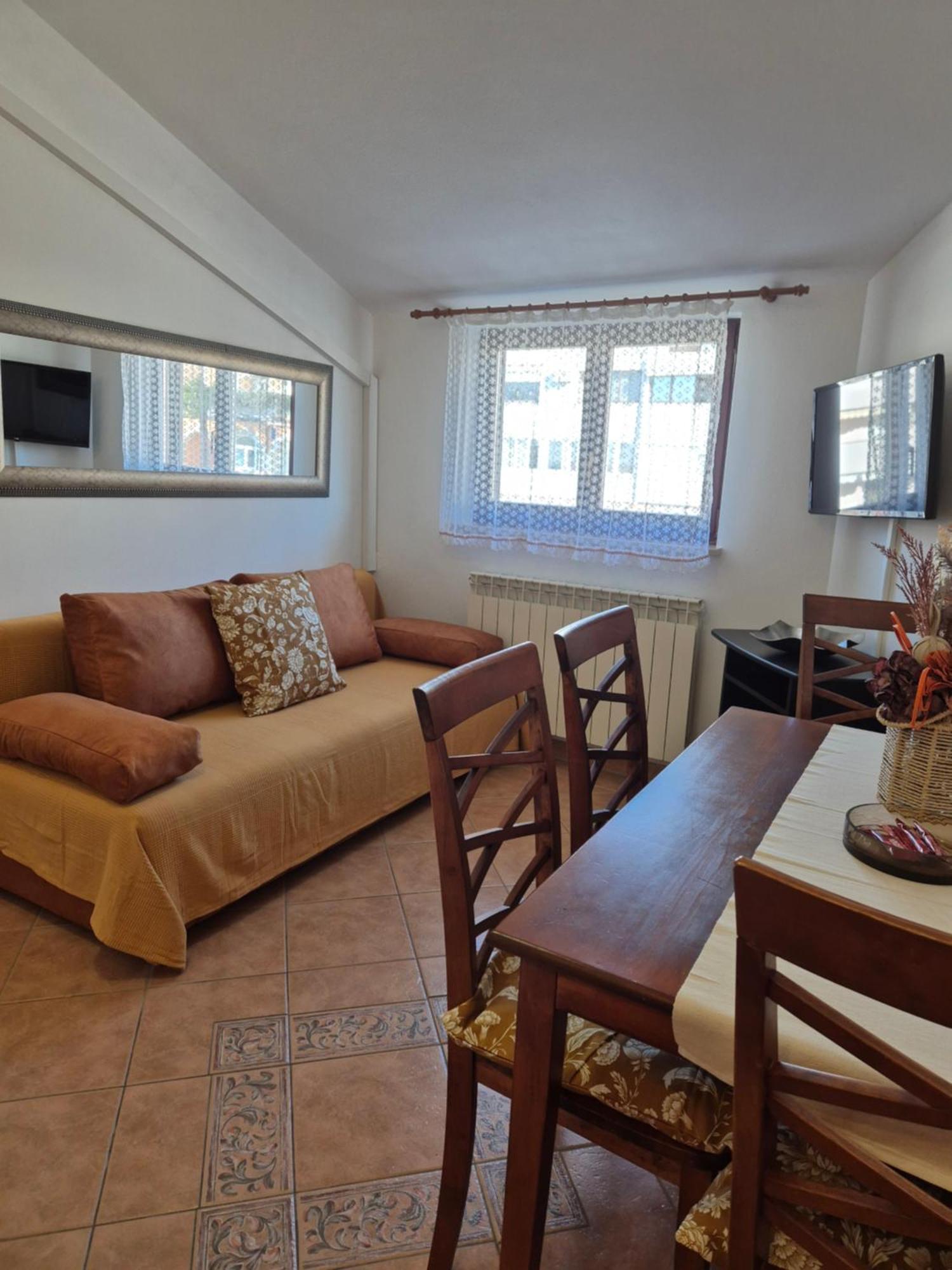 Apartments Antolovic Vrsar Εξωτερικό φωτογραφία