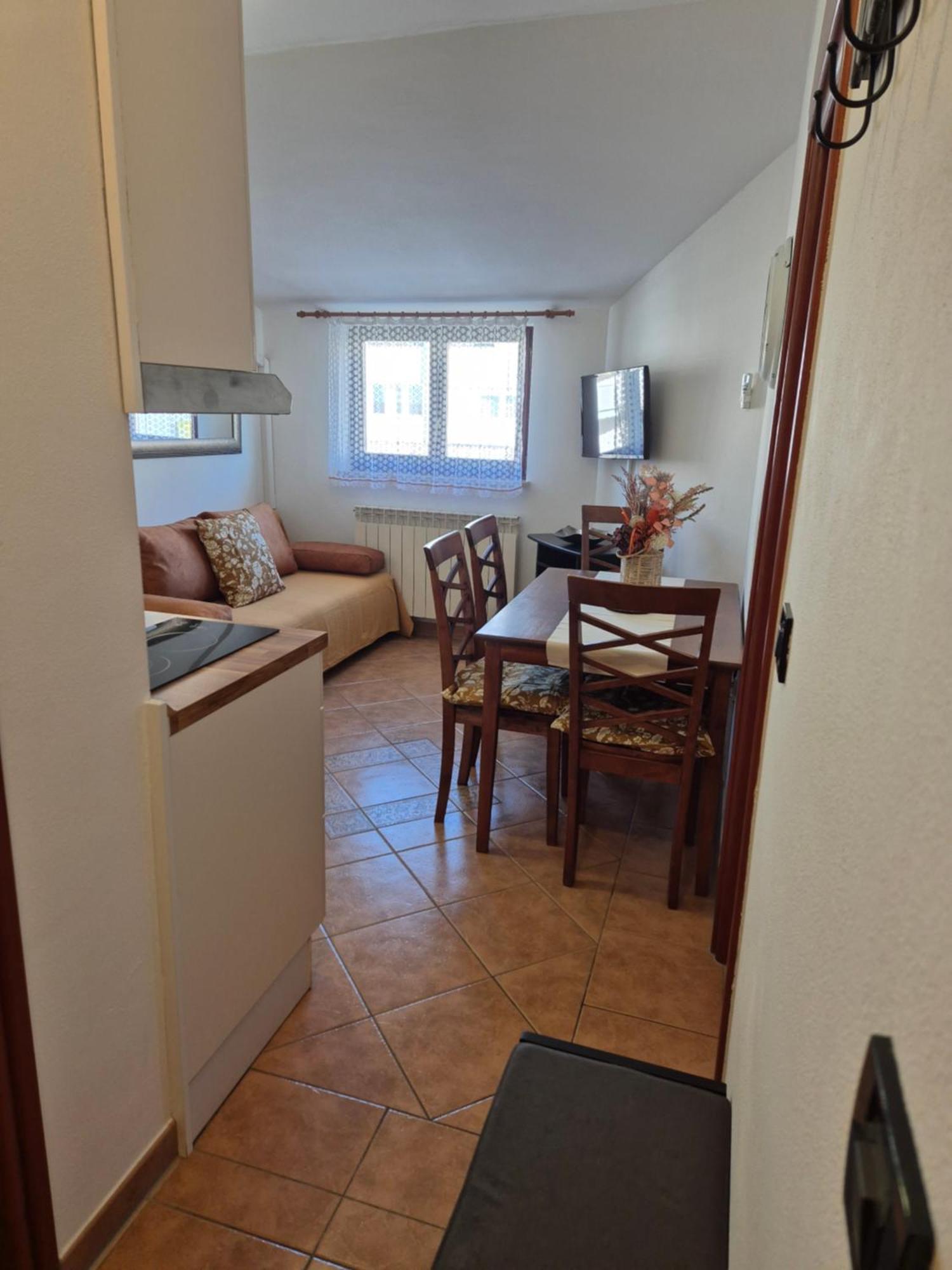 Apartments Antolovic Vrsar Εξωτερικό φωτογραφία